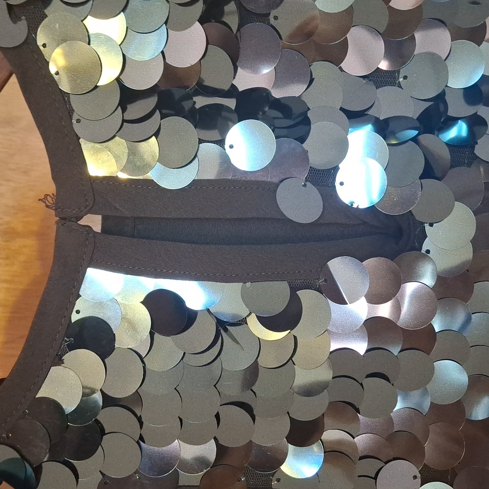 Sequin Sleeveless Top - Picture 3 of 6